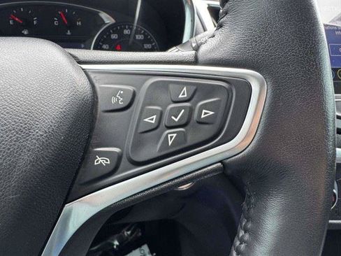 Used 2022 Chevrolet Equinox LT FWD image 29