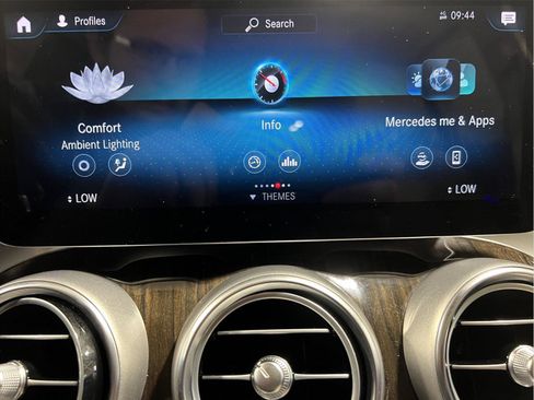 Used 2021 Mercedes-Benz GLC 300 image 24