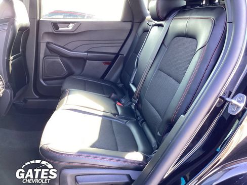 Used 2025 Ford Escape ST-Line AWD/4WD image 14