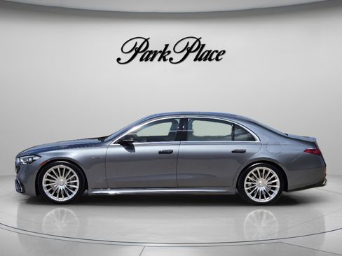Used 2024 Mercedes-Benz S 63 AMG S image 2