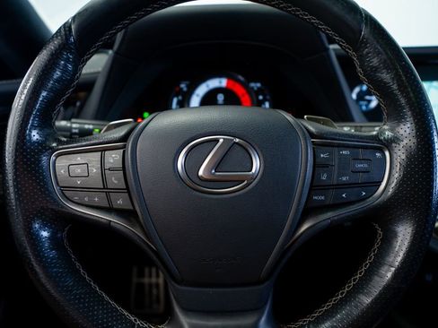 Used 2018 Lexus LS 500 F Sport w/ Accessory Package (Z2) RWD image 38