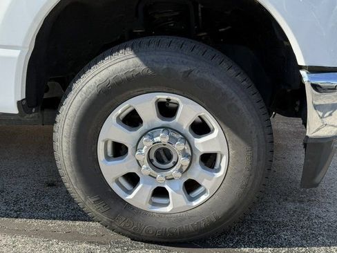 Used 2023 Ford F250 XLT image 12