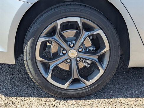 Used 2022 Chevrolet Malibu LT image 9