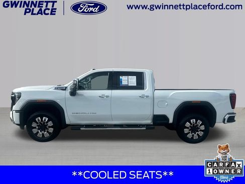 Used 2025 GMC Sierra 2500 Denali AWD/4WD image 8