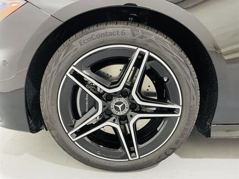 Used 2025 Mercedes-Benz CLA 250 4MATIC image 9