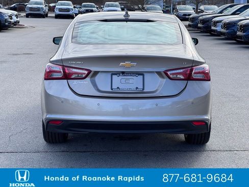 Used 2024 Chevrolet Malibu LT image 10