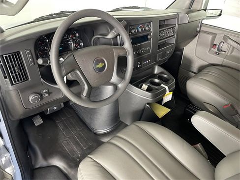 New 2025 Chevrolet Express 2500 image 4