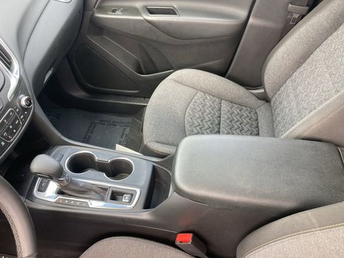 Used 2024 Chevrolet Equinox LT image 24