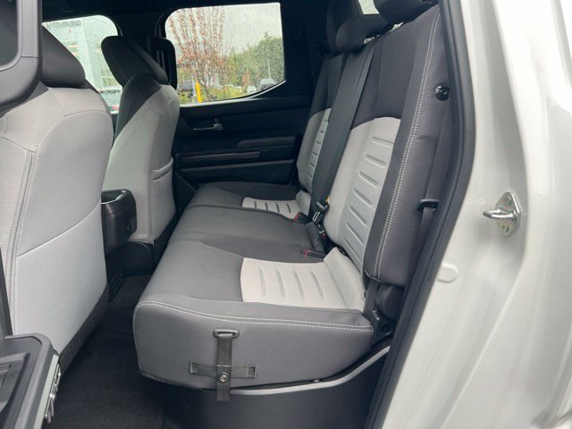 Used 2025 Toyota Tacoma TRD Sport AWD/4WD image 19