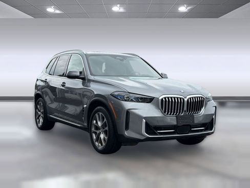 Certified 2026 BMW X5 xDrive40i w/ Climate Comfort Package AWD/4WD image 7
