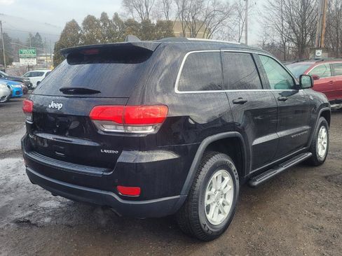 Used 2019 Jeep Grand Cherokee Laredo image 8