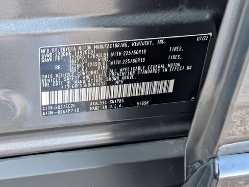 Used 2022 Toyota RAV4 XSE AWD/4WD image 34