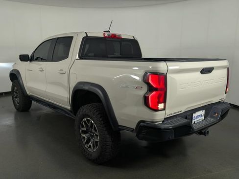 Used 2026 Chevrolet Colorado ZR2 w/ Technology Package AWD/4WD image 6