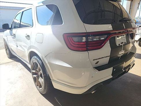 Used 2019 Dodge Durango SRT AWD/4WD image 12