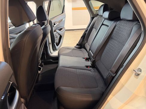 Used 2025 Kia Seltos S FWD image 40