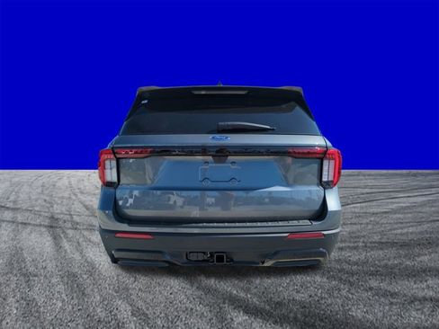 New 2026 Ford Explorer ST-Line w/ ST-Line Street Pack image 5