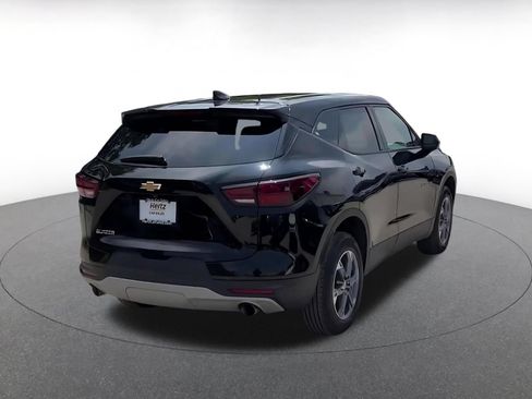 Used 2025 Chevrolet Blazer LT FWD image 13