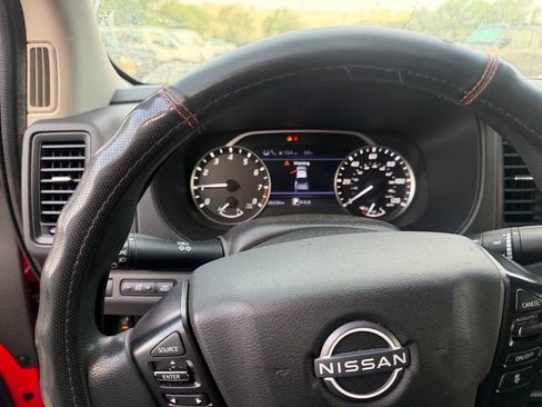 Used 2022 Nissan Frontier S w/ Technology Package RWD image 5