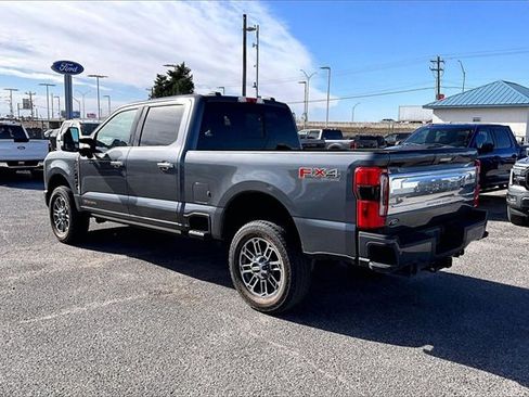 Used 2024 Ford F250 Limited w/ FX4 Off-Road Package image 3