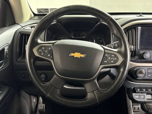 Used 2021 Chevrolet Colorado Z71 w/ Safety Package AWD/4WD image 26