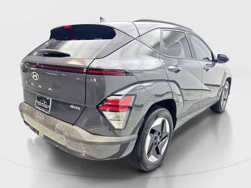 Used 2024 Hyundai Kona SEL FWD image 6