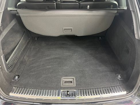 Used 2018 Porsche Cayenne image 16