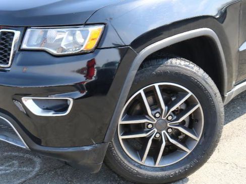 Used 2020 Jeep Grand Cherokee Limited w/ Luxury Group II image 4