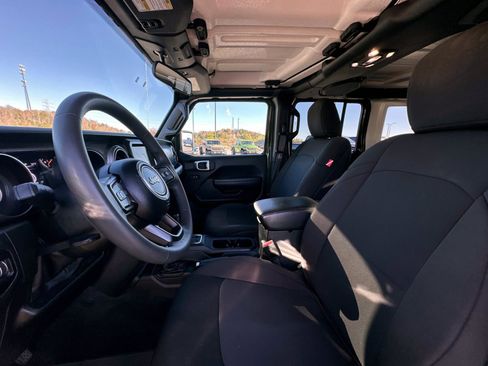Certified 2023 Jeep Wrangler Sport S image 21