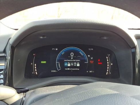 Certified 2025 Toyota Camry LE image 17