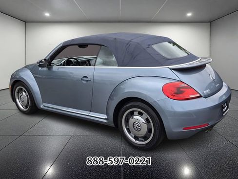 Used 2016 Volkswagen Beetle 1.8T Denim FWD image 3