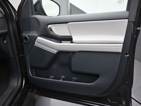 New 2026 Ford Expedition Active RWD image 10