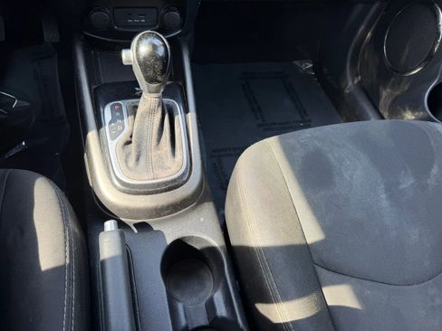 Used 2013 Kia Soul + image 24
