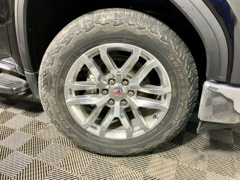 Used 2022 GMC Sierra 1500 SLT w/ SLT Premium Package image 34