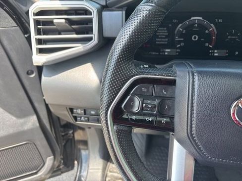 Used 2022 Toyota Tundra Platinum AWD/4WD image 17