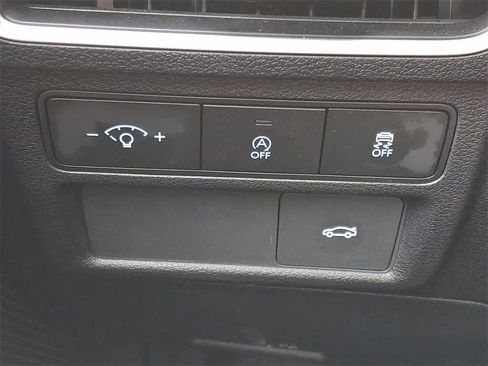 Certified 2025 Hyundai Sonata SE image 22