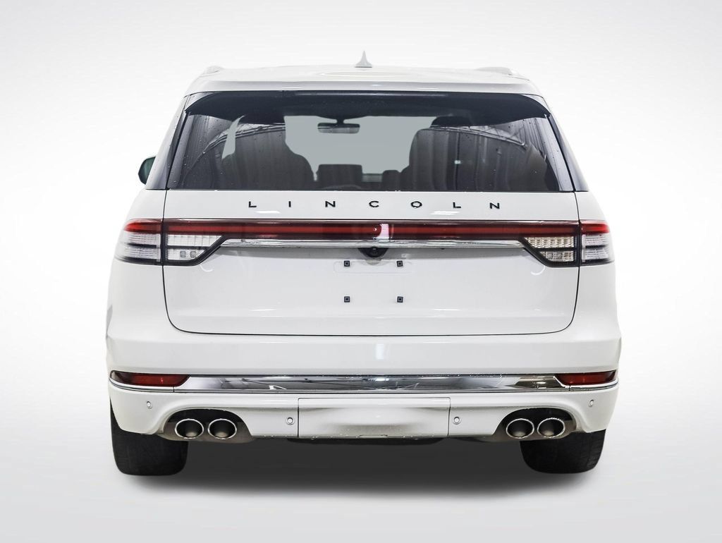 Used 2023 Lincoln Aviator Black Label w/ Dynamic Handling Package AWD/4WD image 4