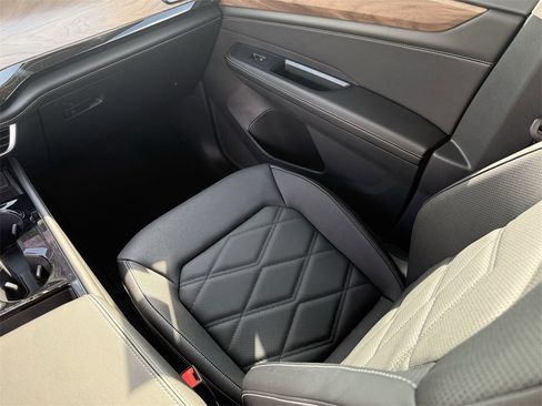 New 2026 Volkswagen Atlas SE image 26