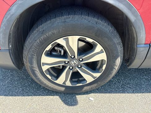 Used 2020 Honda CR-V LX image 11