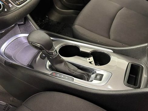 Used 2024 Chevrolet Malibu LT FWD image 25