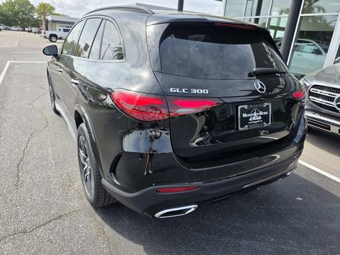 New 2026 Mercedes-Benz GLC 300 image 3