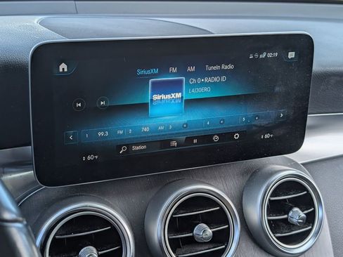 Used 2022 Mercedes-Benz GLC 300 4MATIC image 14