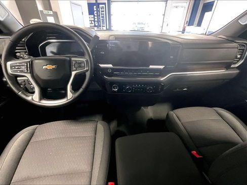 Used 2023 Chevrolet Silverado 1500 LT AWD/4WD image 21