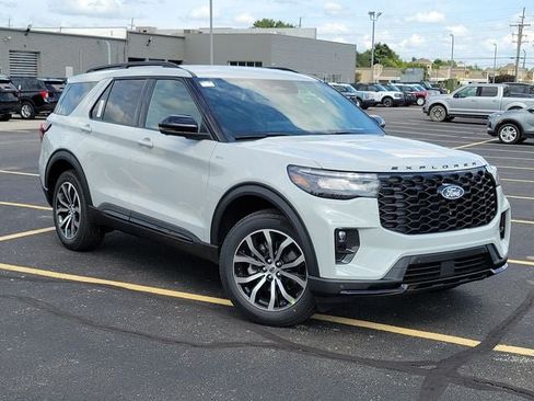 New 2027 Ford Explorer ST-Line AWD/4WD image 28