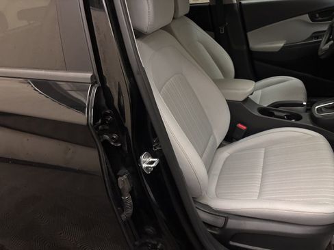 Used 2022 Hyundai Kona SEL w/ Cargo Package image 20