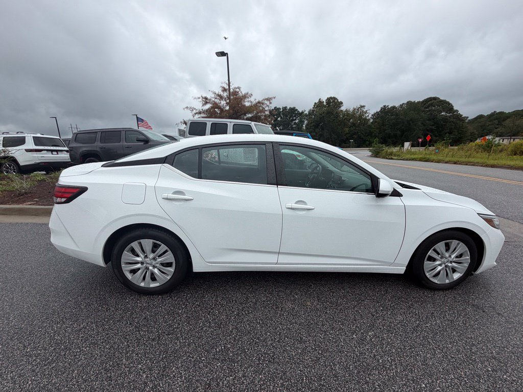 Used 2023 Nissan Sentra S FWD image 18