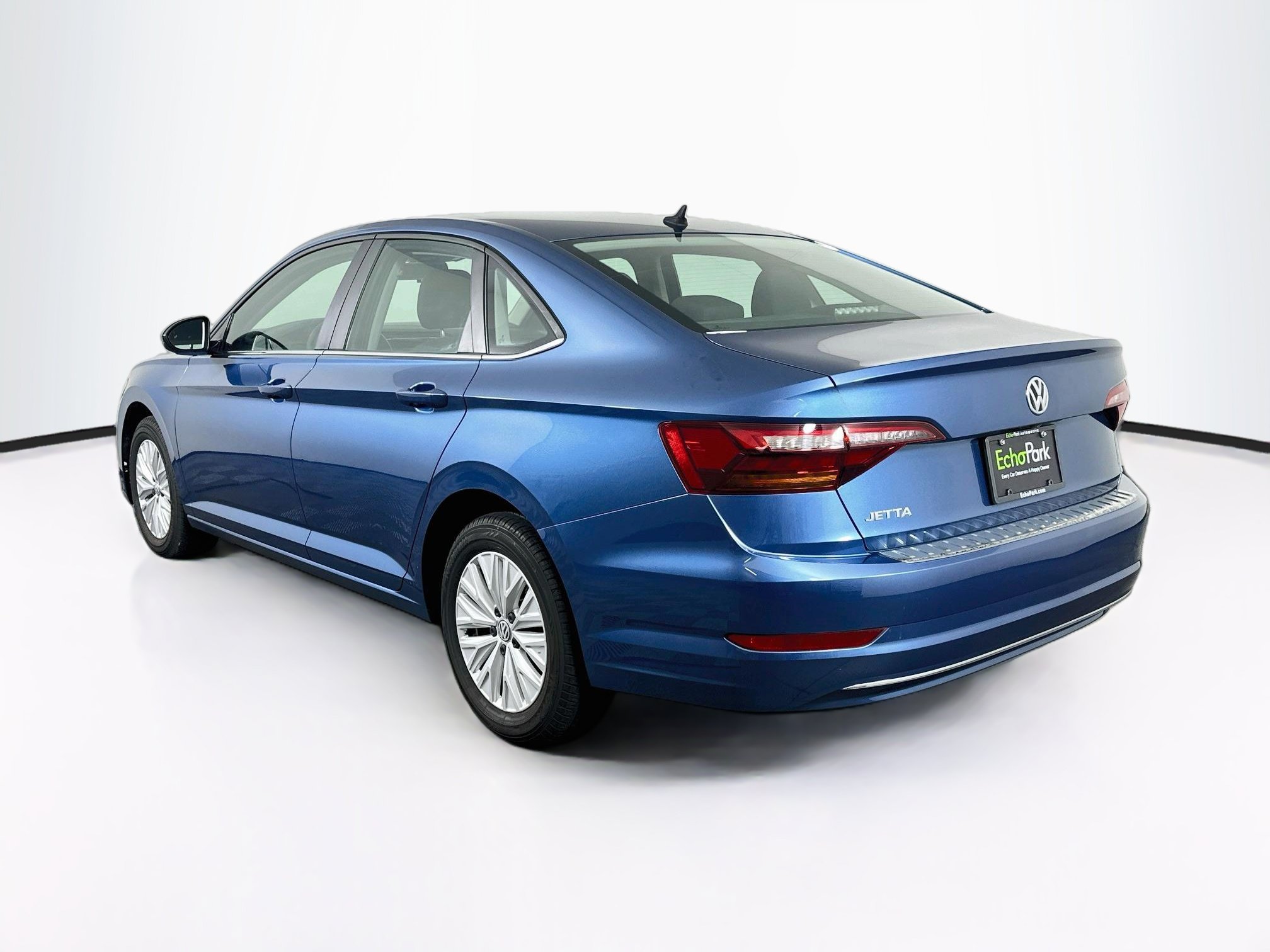Used 2019 Volkswagen Jetta S w/ Driver Assistance Package FWD image 5