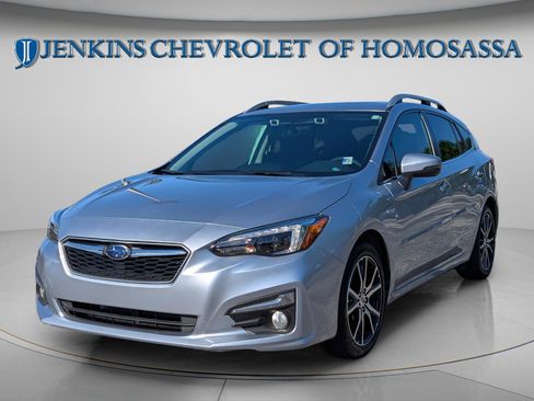 Used 2017 Subaru Impreza 2.0i Limited w/ Moonroof/BSD & Rcta/Eyesight AWD/4WD image 10