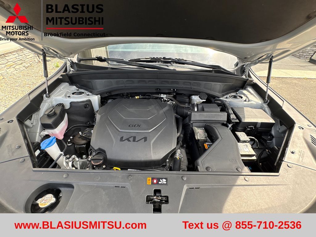 Used 2025 Kia Telluride EX X-Line AWD/4WD image 70