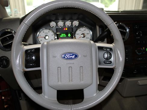 Used 2008 Ford F250 Lariat AWD/4WD image 11