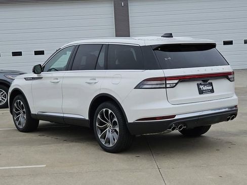 New 2026 Lincoln Aviator Reserve w/ Luxury Package image 6